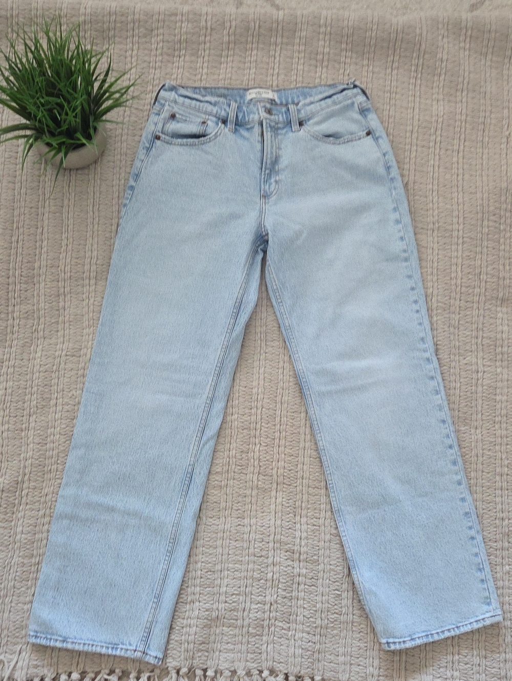 Abercrombie & Fitch Light Wash Straight-Leg Jeans
